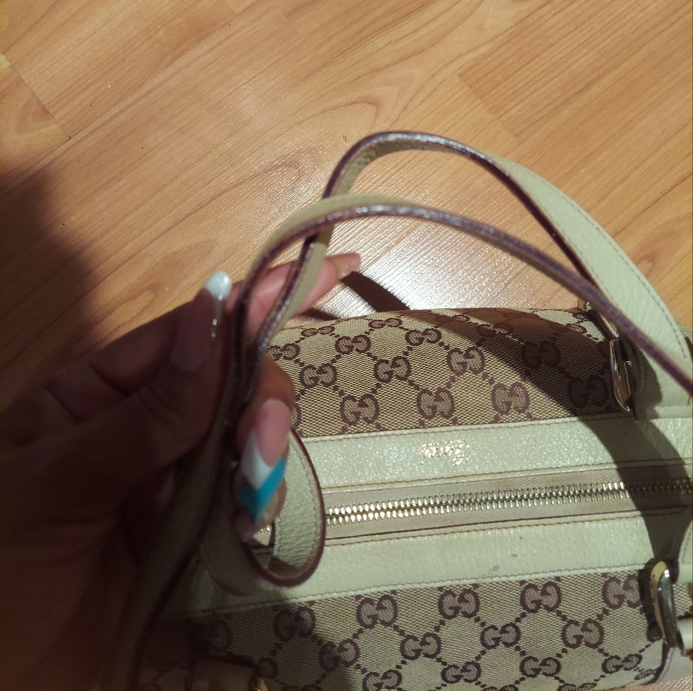 Vintage Gucci GG Canvas Abbey Medium Shoulder Bag - Picture 5 of 16